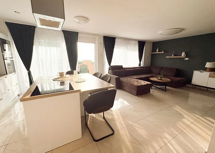 Apartment L&t