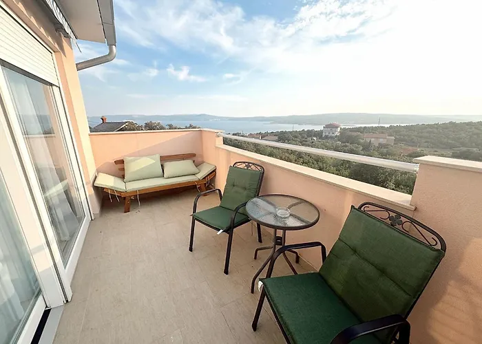 L&t Apartman Crikvenica